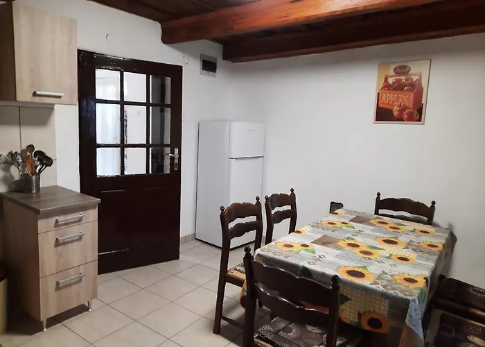 Letti Vendeghaz Vakantiehuis *